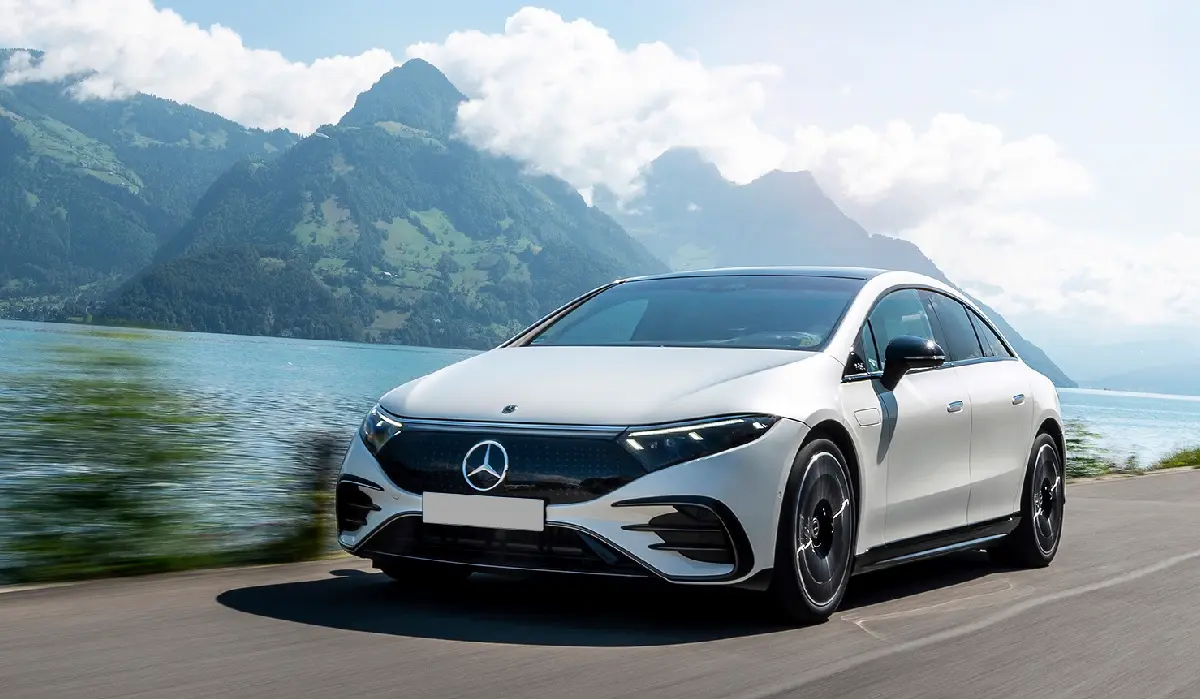 Mercedes-AMG - EQS 580 4Matic - Luxury Car Rentals - Preowned Luxury Car - Exclusive Concierge Club.webp